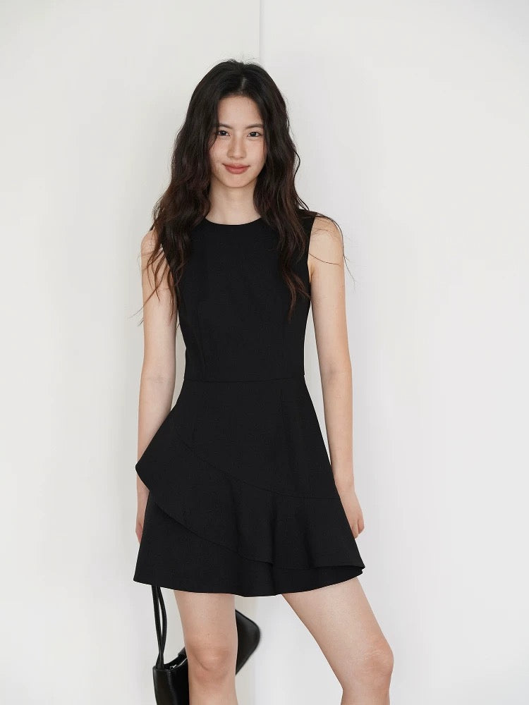Sleeveless Tulip Mini Dress in Black
