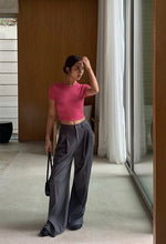 Load image into Gallery viewer, Classic Cropped Tee in Pink
