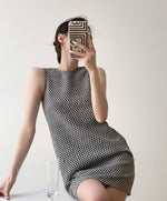 Load image into Gallery viewer, Jea Sleeveless Shift Dress [4 Colours]
