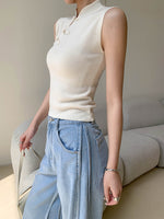 Load image into Gallery viewer, Fine Knit Pankou Button Top in Cream
