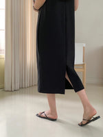 Load image into Gallery viewer, Korean Shift Dress in Black
