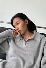 Load image into Gallery viewer, Oversized Collar Knitted Sweater in Grey
