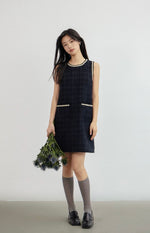 Load image into Gallery viewer, Tweed Pocket Edge Shift Dress in Black
