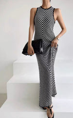 Load image into Gallery viewer, Knitted Sleeveless Dress in Black/White
