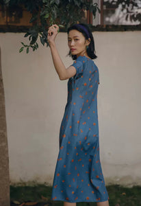 Vintage Floral Shift Dress in Blue