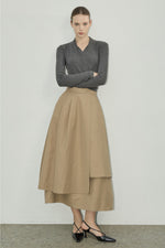 Load image into Gallery viewer, Korean Cider Pocket Skirt [2 Colours]
