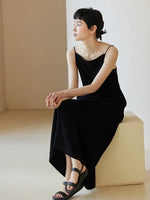 Load image into Gallery viewer, Pleated Cami Flare Maxi Dress in Black
