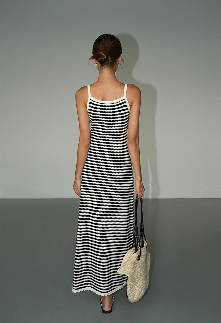 Striped Scallop Knit Dress in Black/White