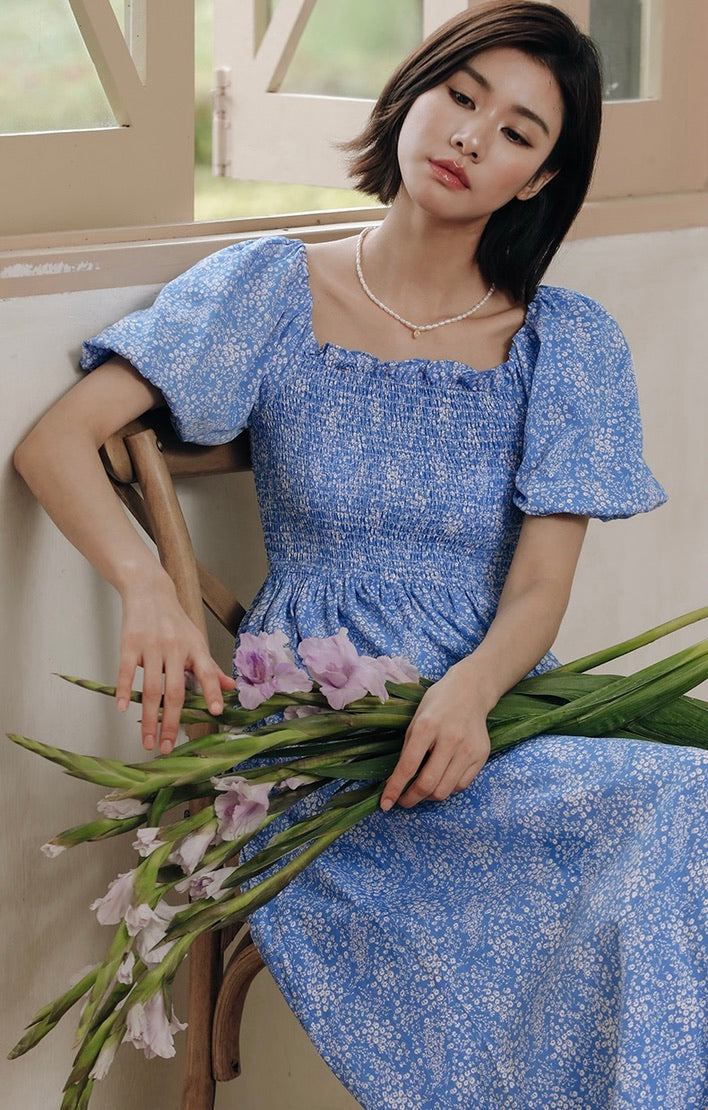 Off Shoulder Floral Blouson Dress in Blue