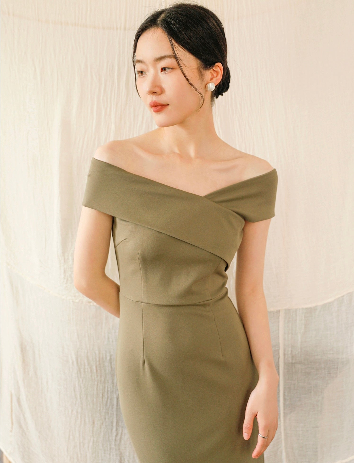 Off Shoulder Cross Midi Dress [2 Colours]