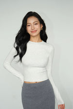 Load image into Gallery viewer, Classic Cropped Long Sleeve Top [4 Colours]
