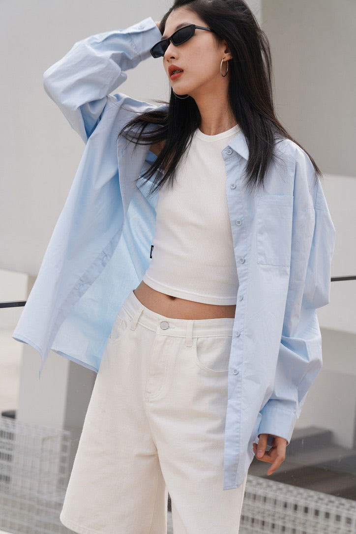 Classic Oversized Pocket Shirt in Blue