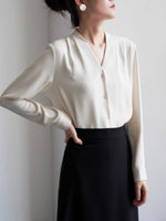 Load image into Gallery viewer, V Button Blouse in Cream
