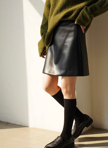 Faux Leather Mid Skirt in Black