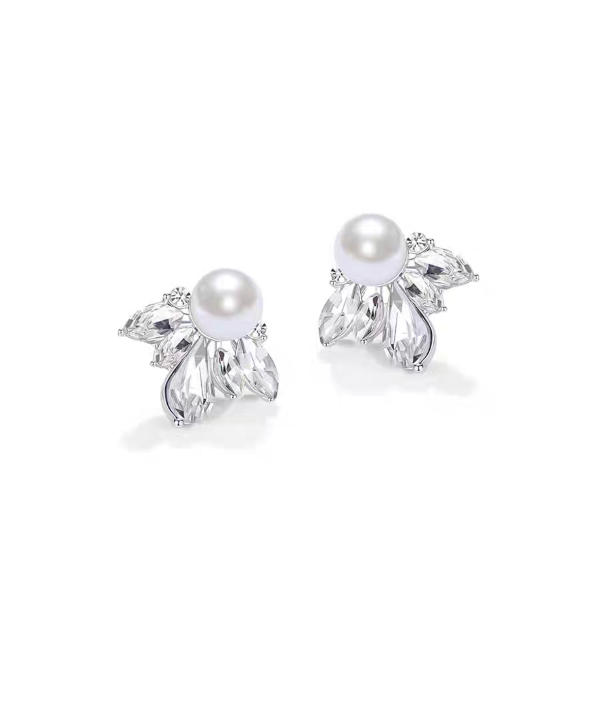 Cluster Diamante Pearl Earrings