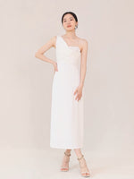 Load image into Gallery viewer, Toga Asymmetric Shift Dress in White
