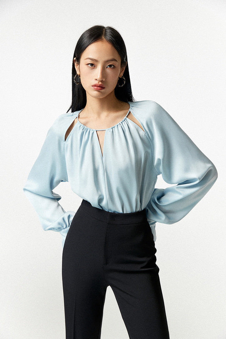 Cutout Long Sleeve Blouse in Blue