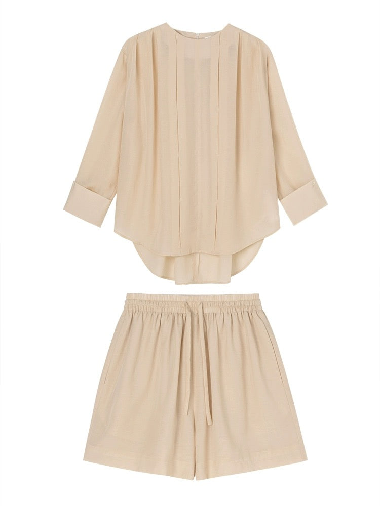 Tencel Blouse + Shorts Set in Beige