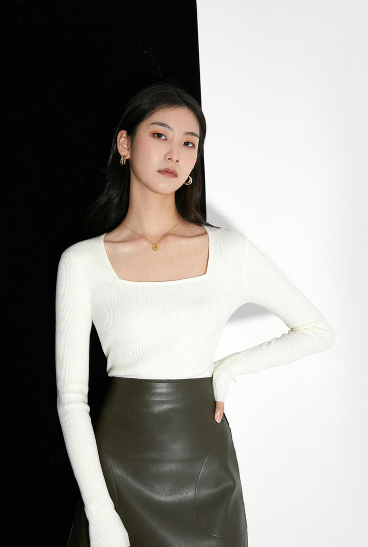 Fine Knit Wool Blend Top in White