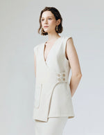 Load image into Gallery viewer, Helsey Tailored Vest in White
