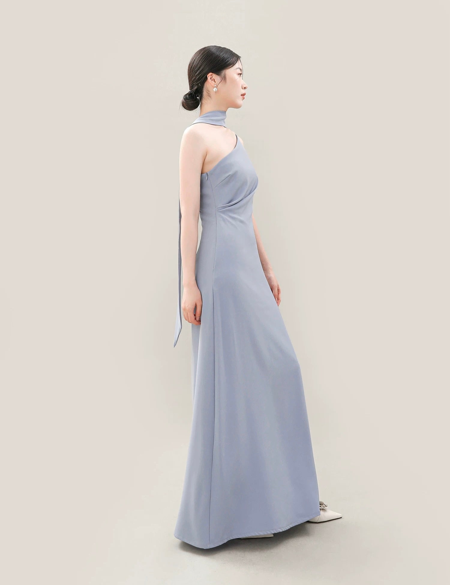 Toga Gown + Detachable Tie [4 Colours]