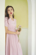 Load image into Gallery viewer, Vintage Scallop Edge Midi Dress in Pink
