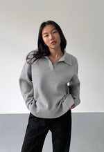 Load image into Gallery viewer, Oversized Collar Knitted Sweater in Grey
