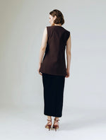 Load image into Gallery viewer, Helsey Tailored Vest in Brown
