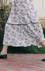 Load image into Gallery viewer, Floral Panel Maxi Dress in Black/White
