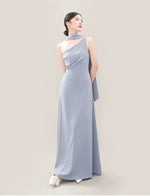 Load image into Gallery viewer, Toga Gown + Detachable Tie [4 Colours]
