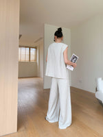 Load image into Gallery viewer, Light Tweed Top + Trousers Set in Cream
