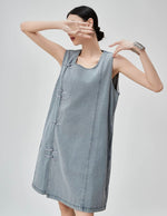 Load image into Gallery viewer, Denim Pankou Button Shift Dress in Blue
