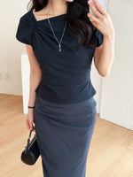 Load image into Gallery viewer, Korean Rotu Ruched Stretch Blouse [2 Colours]
