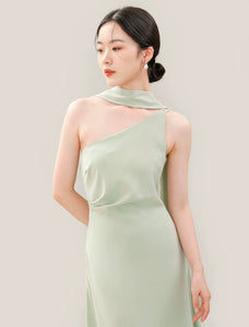 Toga Gown + Detachable Tie [4 Colours]