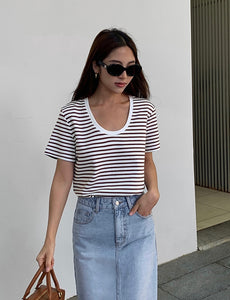 U-Neck Striped Tee in White/Brown