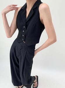 Lapel Button Vest in Black