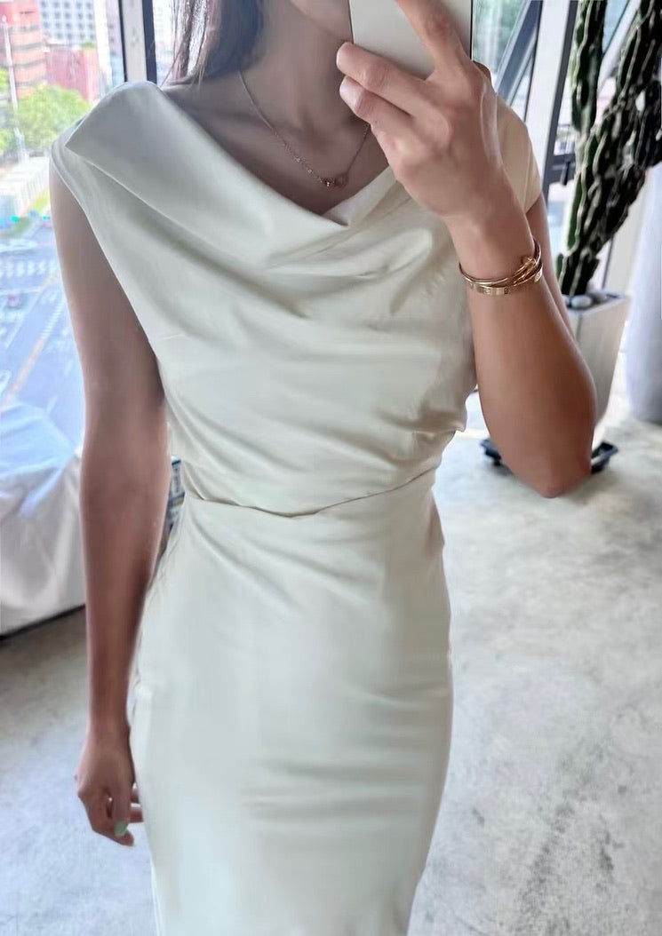 Korean Wide Shoulder Sheath Midi Dress [2 Colours]
