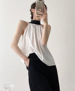 Load image into Gallery viewer, Monroe Contrast Halter Tie Top [2 Colours]
