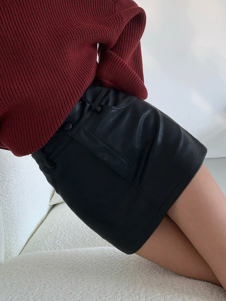 Mini Faux Leather Skirt in Black