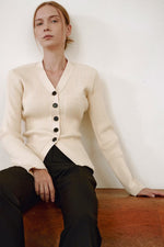Load image into Gallery viewer, Korean Pocket Knit Cardigan in Cream
