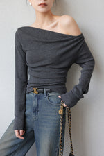 Load image into Gallery viewer, Toga Gathered Light Knit Top [2 Colours]
