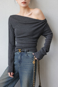 Toga Gathered Light Knit Top [2 Colours]