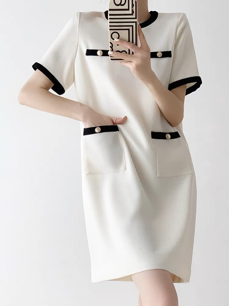 Contrast Pocket Shift Dress in Cream