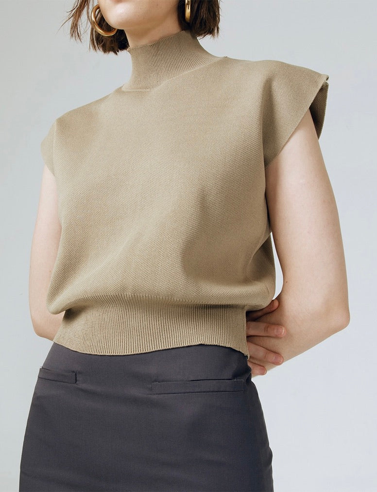 Giselle Knitted Top in Taupe