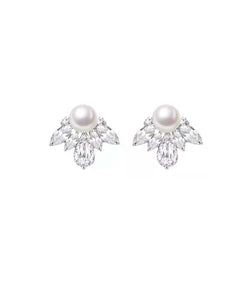 Cluster Diamante Pearl Earrings