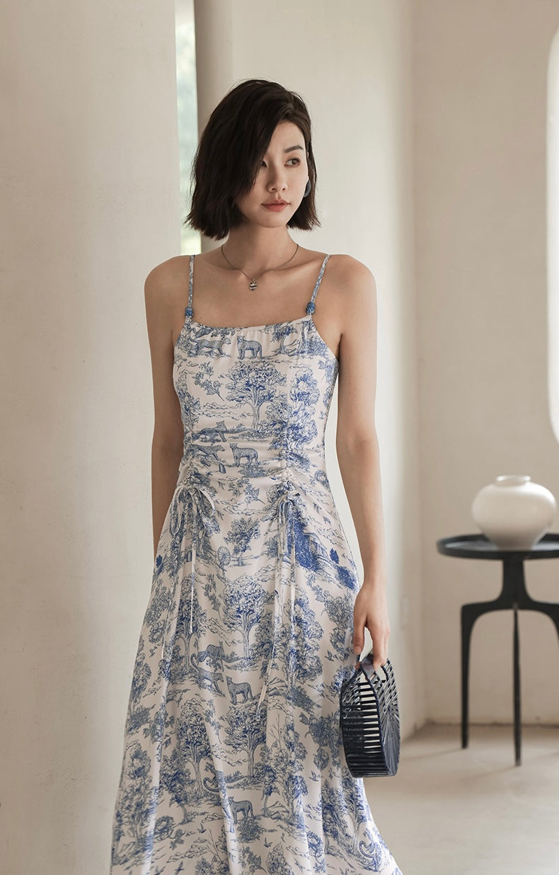 Toile Printed Cami Dress in White/Blue