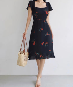 Burano Floral Blouson Midi Dress in Black