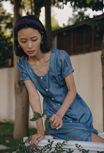 Vintage Floral Shift Dress in Blue