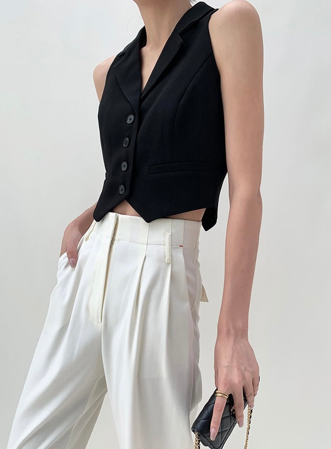 Lapel Button Vest in Black