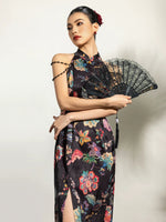 Load image into Gallery viewer, Floral Bead Slit Maxi Cheongsam in Black

